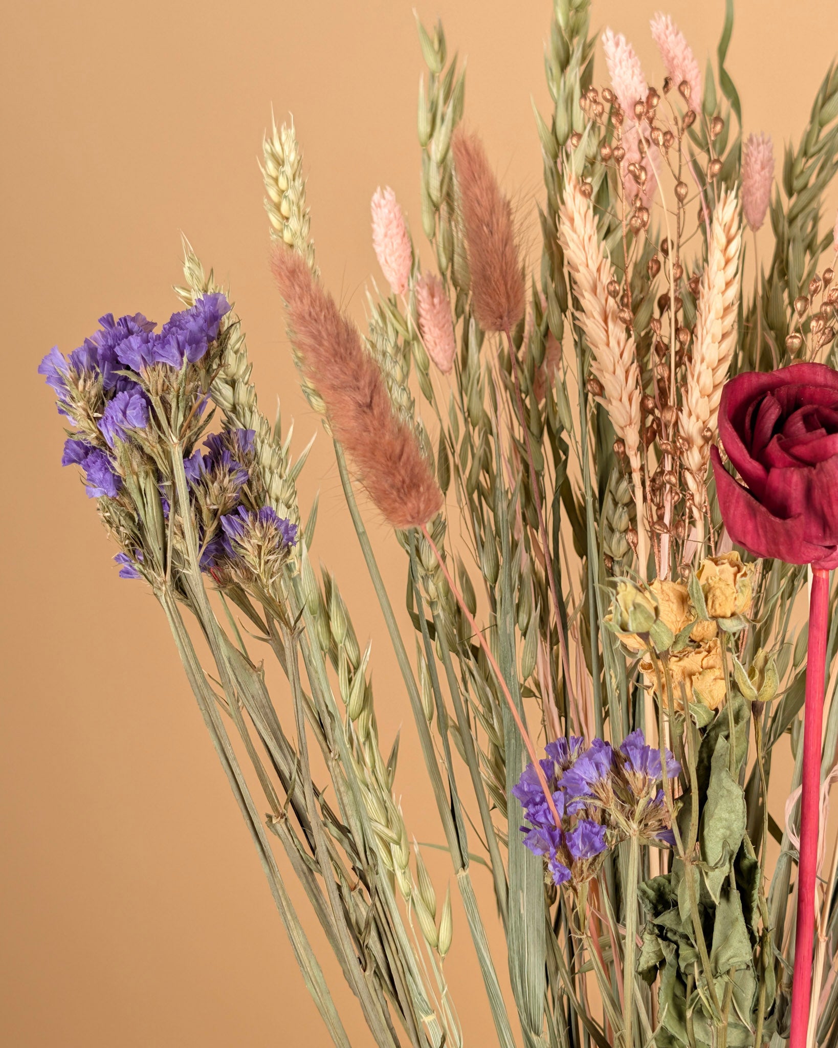 Burgundy Bliss – Droogbloemen Veldboeket (60 cm)