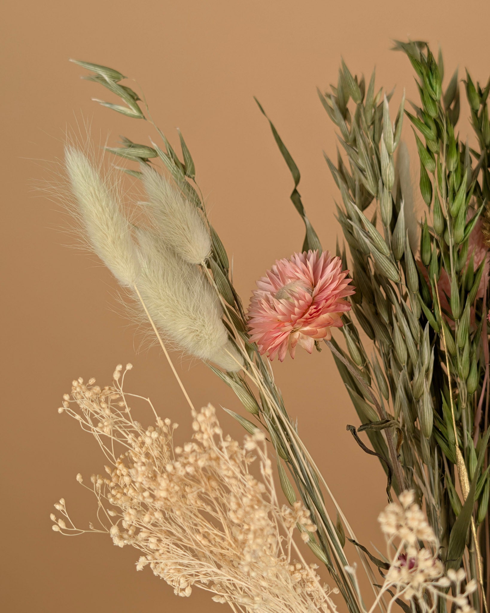 Pink Elegance – Zacht Roze Droogbloemenboeket 50cm