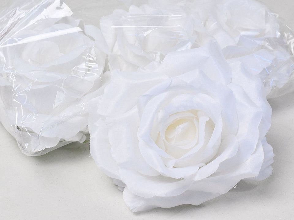 Rose satin blanc d11cm