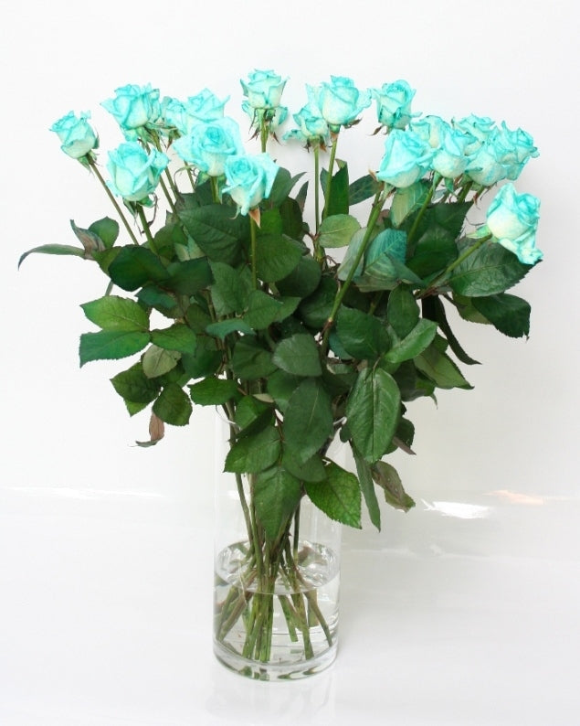 Rozen boeket van lange middel grootbloemige Rozen Ice Blue