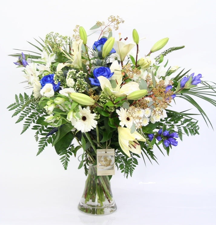 Bouquet of flowers blue sensation thanks