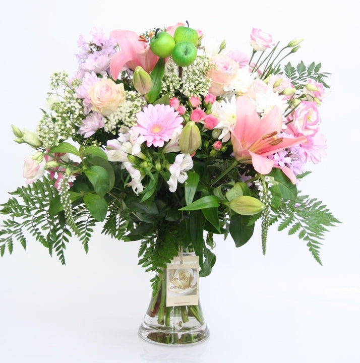 Bouquet of Flowers Pink Passion Get well soon