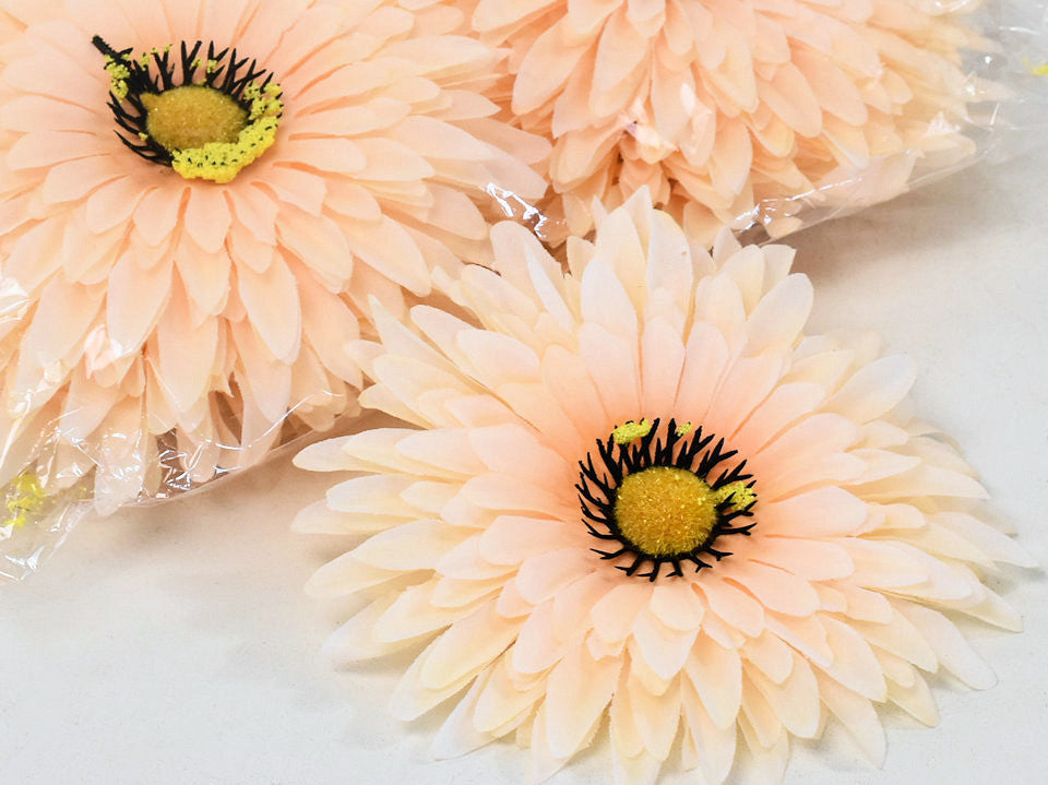 Gerbera Peach D15cm