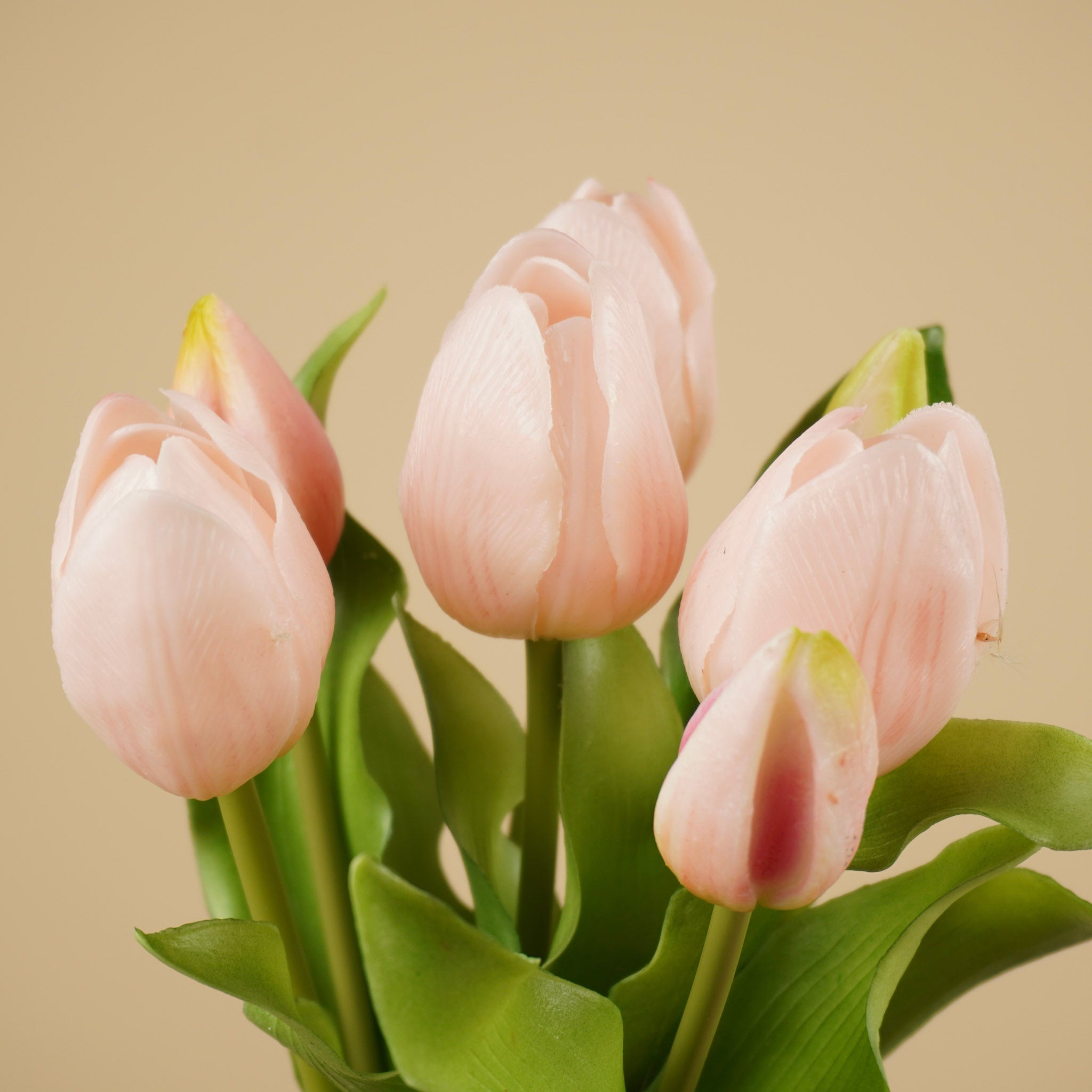 Zijde tulpen boeket – lichtroze – 31 cm (7 stuks)
